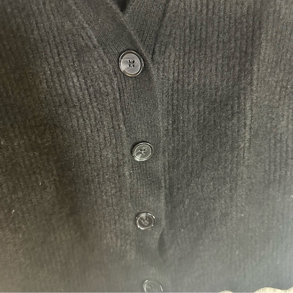 Quince 100% Cashmere Black Button Front Cardigan Sweater S - Picture 7 of 16